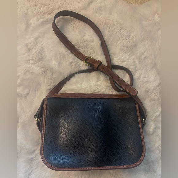 Vintage Brown and Black Coach Shelby Crossbody Bag Purse - Picture 2 of 7